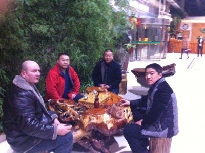 國(guó)外客戶來廠定購選金設(shè)備